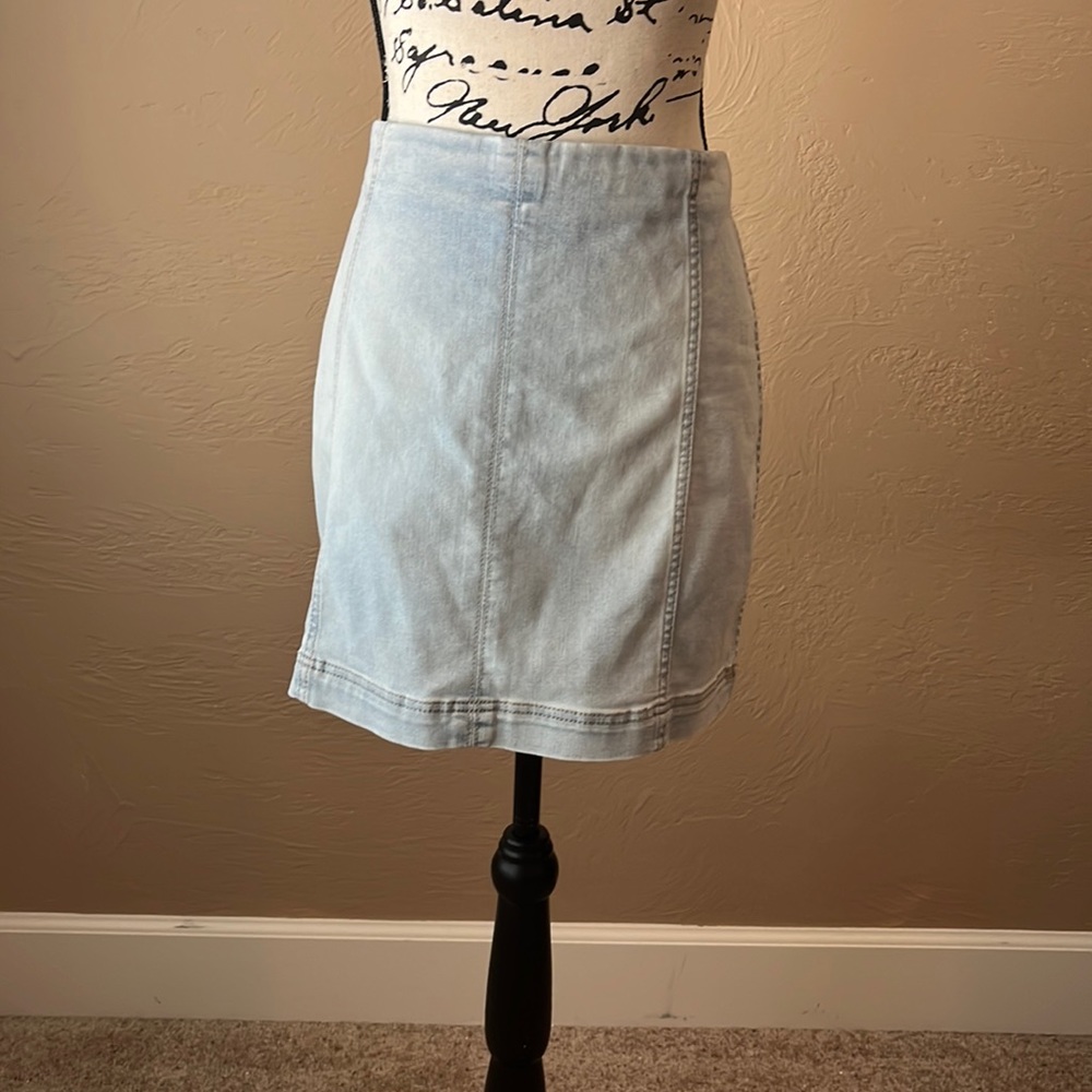 Jean mini skirt